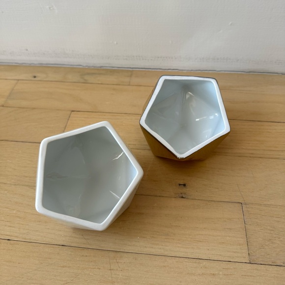 CB2 Set of 2 Small Geometric Dishes - Picture 8 of 8